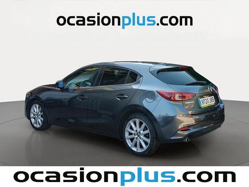 Usado Mazda 3 Luxury 150 CV (110 kW) 2017 Gris Utilitario