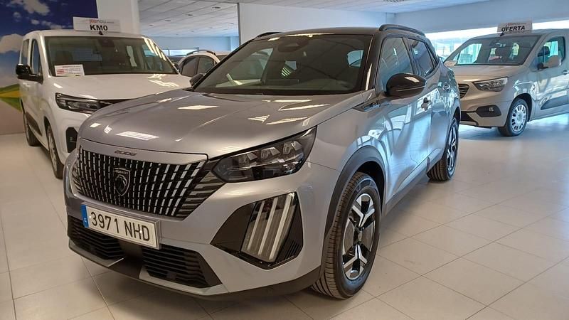 Gris Nuevo 2025 Peugeot 2008 GT SUV | 27.990 € (Precio justo) - Imagen 1/4