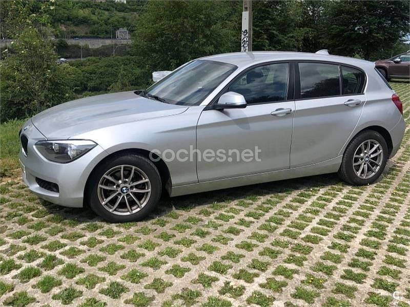 Gris / plata Usado 2012 BMW 118 Sport Line Utilitario | 8250 € (Buen precio) - Imagen 1/4