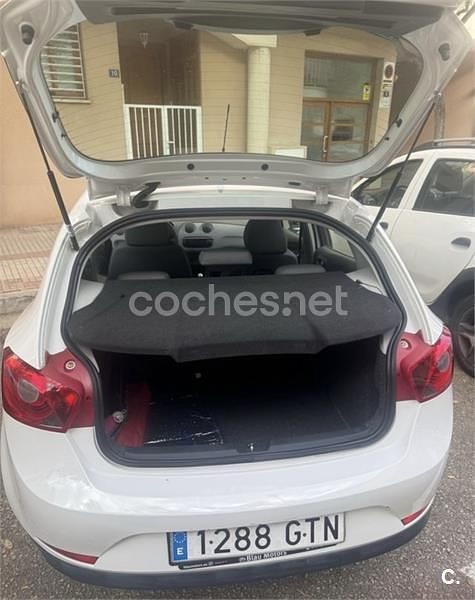 Usado Seat Ibiza Sport 85 CV (62 kW) 2010 Blanco Berlina