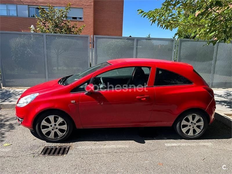 Rojo Usado 2008 Opel Corsa Enjoy Berlina | 2200 € (Super precio) - Imagen 1/4