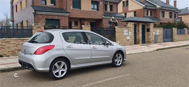 Usado Peugeot 308 Premium 112 CV (82 kW) 2009 Gris / plata Berlina