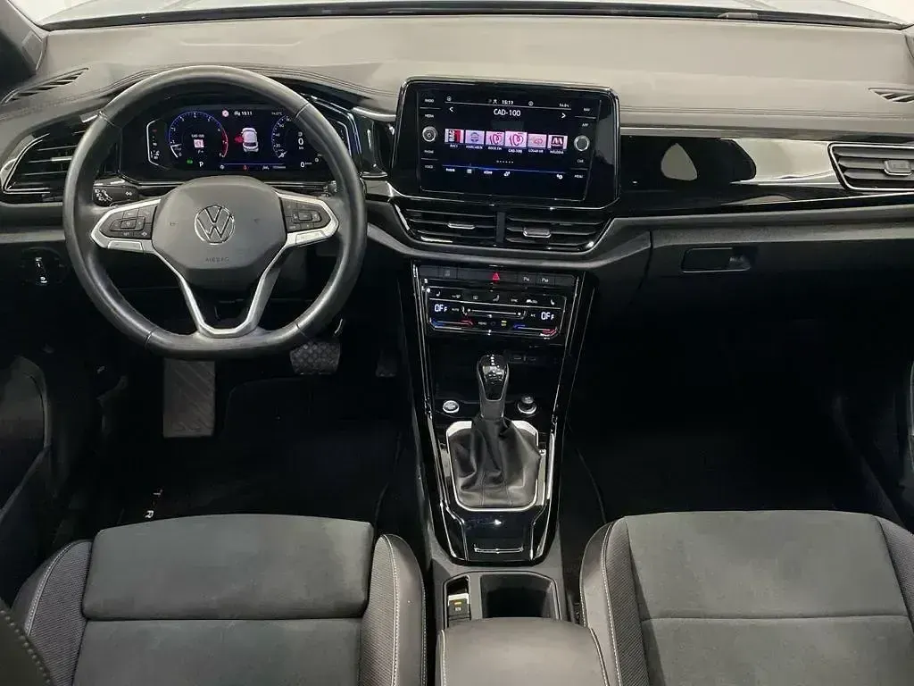 Usado VW T-Roc 150 CV (110 kW) 2024 Negro SUV