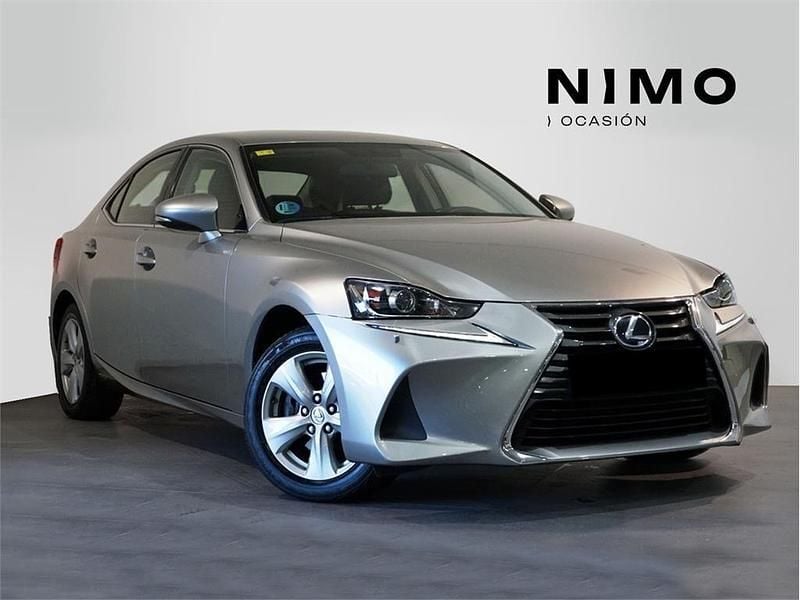 Titanium Usado 2018 Lexus IS300h Business Edition Berlina | 22.900 € (Precio justo) - Imagen 1/4