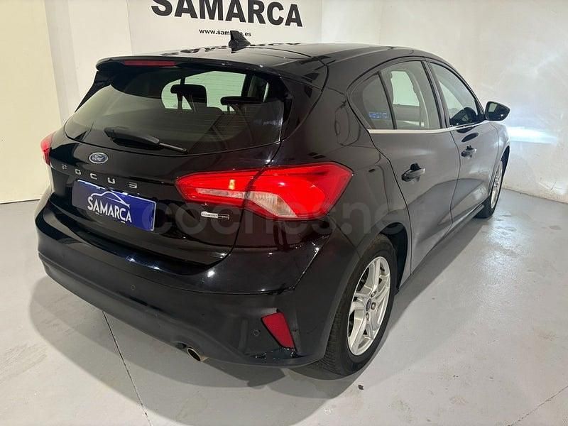 Usado Ford Focus Active 125 CV (91 kW) 2020 Negro Berlina