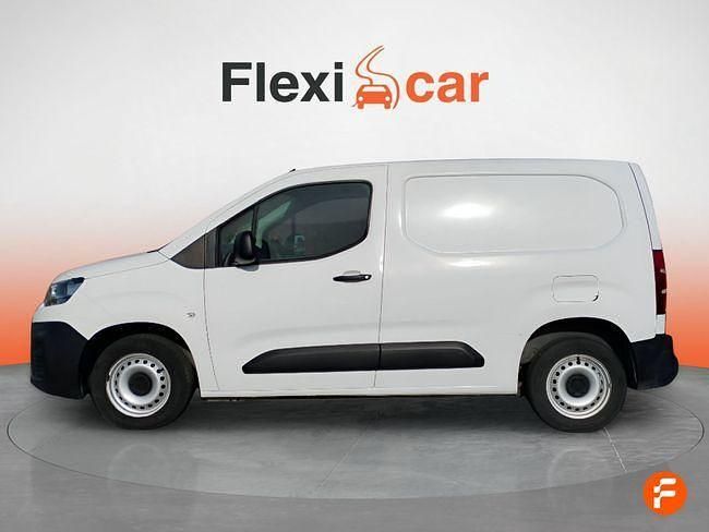 Usado Citroën Berlingo Live 76 CV (55 kW) 2019 Blanco Monovolumen
