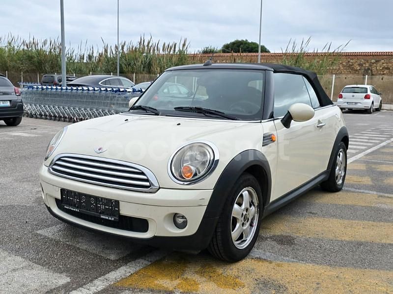 Usado Mini Cooper Cabriolet 120 CV (88 kW) 2009 Amarillo Descapotable