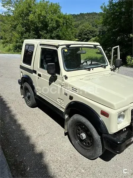 Usado Suzuki Samurai 69 CV (50 kW) 1995 Gris / plata SUV