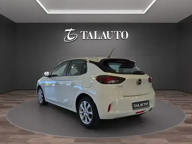 Usado Opel Corsa Edition 100 CV (73 kW) 2022 Blanco Utilitario