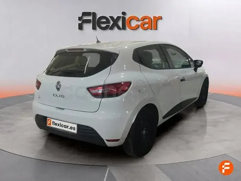 Usado Renault Clio IV Life 75 CV (55 kW) 2017 Blanco Berlina