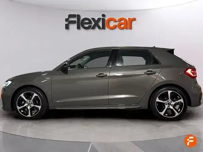 Usado Audi A1 110 CV (80 kW) 2022 Gris SUV