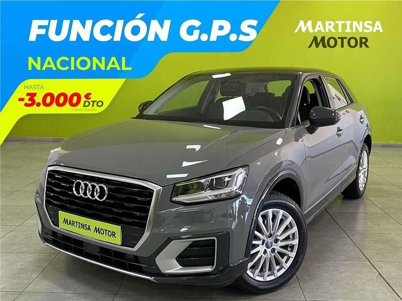 Usado Audi Q2 Design 116 CV (85 kW) 2019 Gris SUV