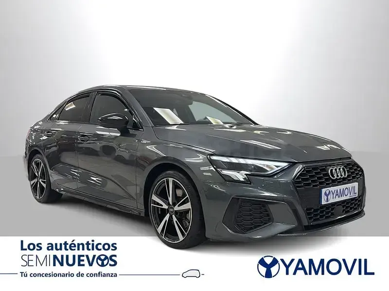 Usado Audi A3 S-Line 150 CV (110 kW) 2021 Gris / plata Berlina