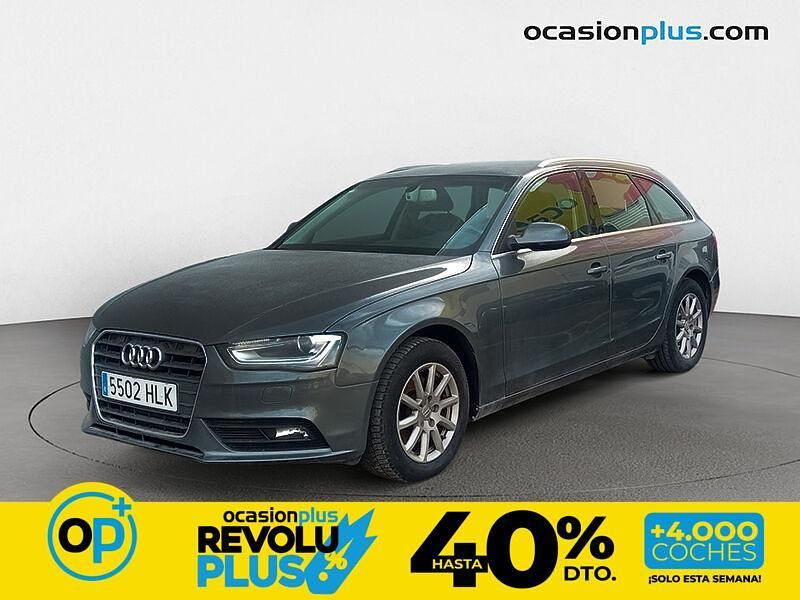 Usado Audi A4 170 CV (125 kW) 2012 Gris Familiar