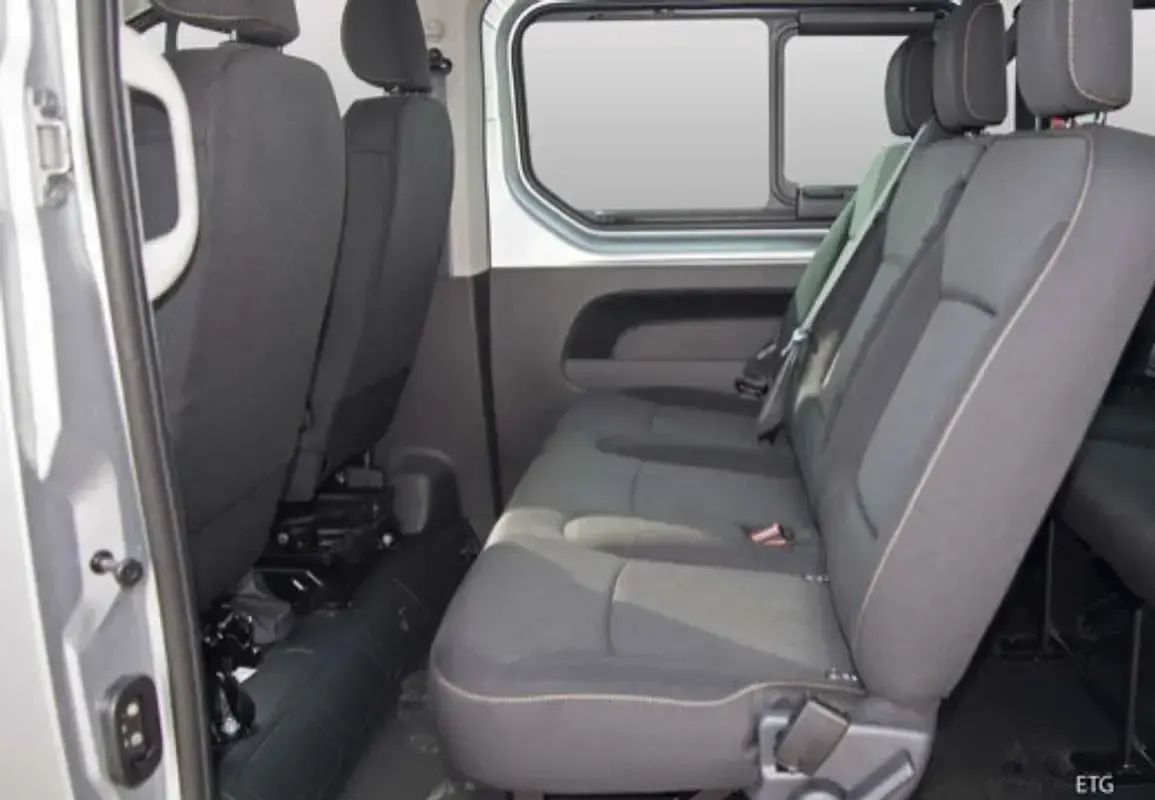 Usado Nissan NV300 120 CV (88 kW) 2021 Blanco Van