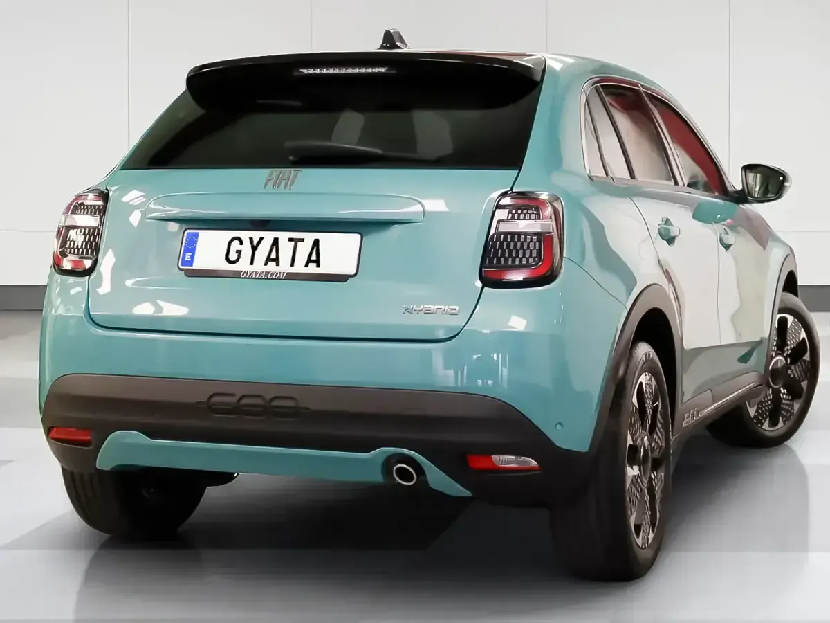 Nuevo Fiat 600 La Prima 100 CV (73 kW) 2025 Azul SUV