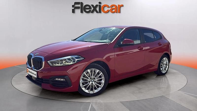 Usado BMW 118 136 HP (100 kW) 2022 Vermelho Citadino