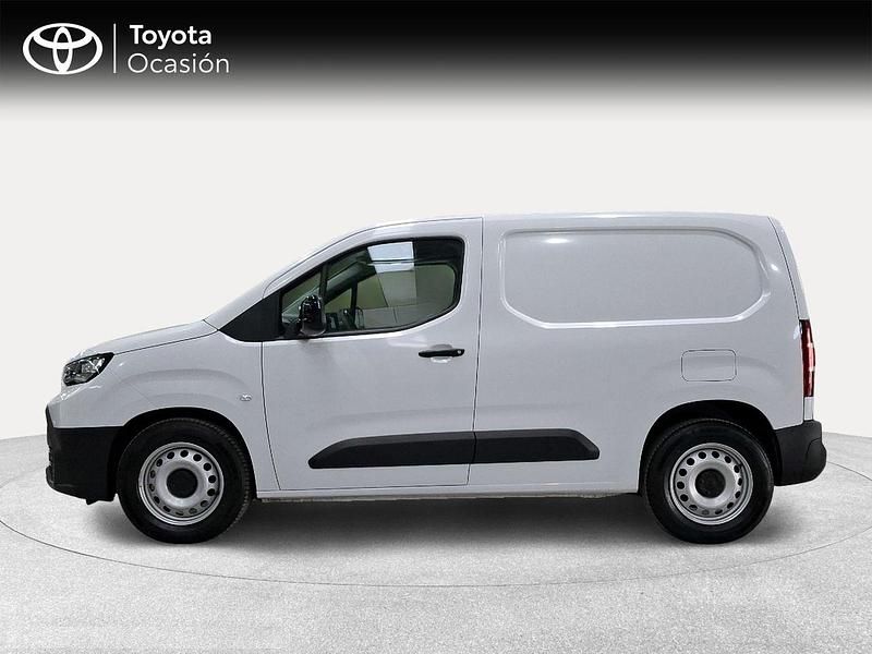 Usado Toyota Proace City City 100 kW (136 CV) 2025 Blanco Monovolumen