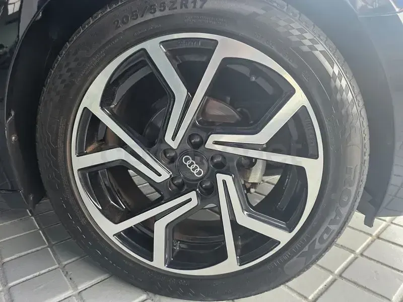 Usado Audi A1 Sportback 95 CV (69 kW) 2021 Negro Utilitario