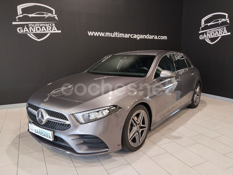 Usado Mercedes A200 150 CV (110 kW) 2021 Gris / plata Berlina