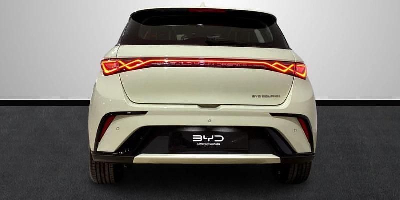 Nuevo BYD Dolphin Comfort 150 kW (204 CV) 2026 Beige Utilitario