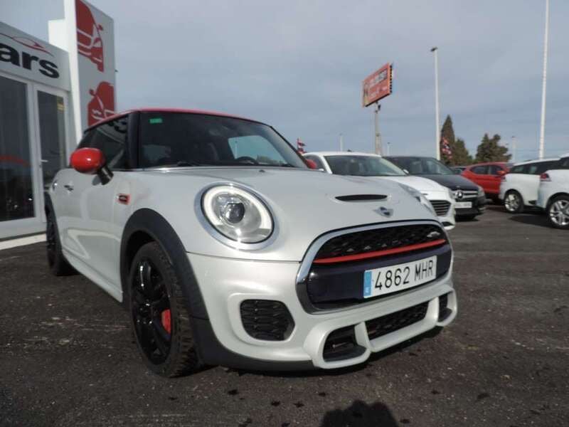 Usado Mini John Cooper Works 231 CV (169 kW) 2015 Gris Utilitario