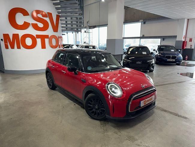 Usado Mini Cooper 137 CV (100 kW) 2023 Rojo Utilitario