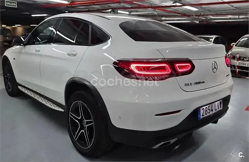 Usado Mercedes GLC300e 306 CV (225 kW) 2021 Blanco SUV