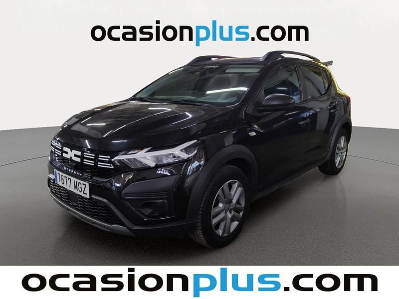 Negro Usado 2023 Dacia Sandero Essentiel Utilitario | 13.537 € (Precio justo) - Imagen 1/4