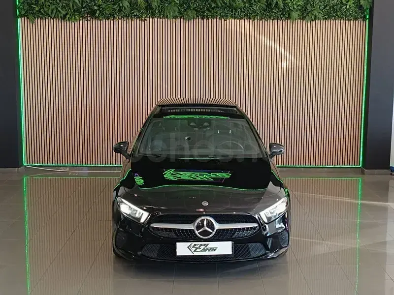 Usado Mercedes A220 190 CV (139 kW) 2019 Negro Berlina