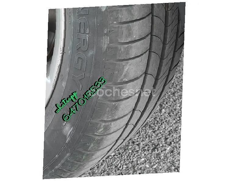 Usado Seat Altea Reference 105 CV (77 kW) 2013 Negro Monovolumen