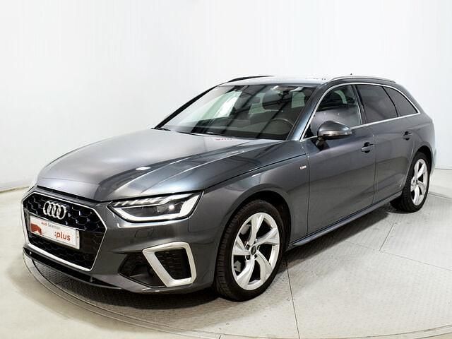 Usado Audi A4 163 CV (119 kW) 2023 Gris Familiar