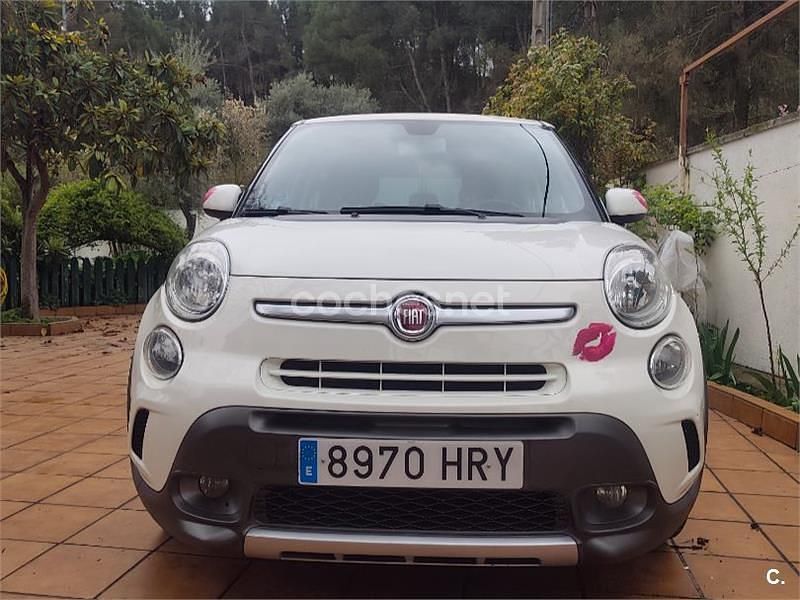 Usado Fiat 500L Trekking 95 CV (69 kW) 2013 Blanco Monovolumen