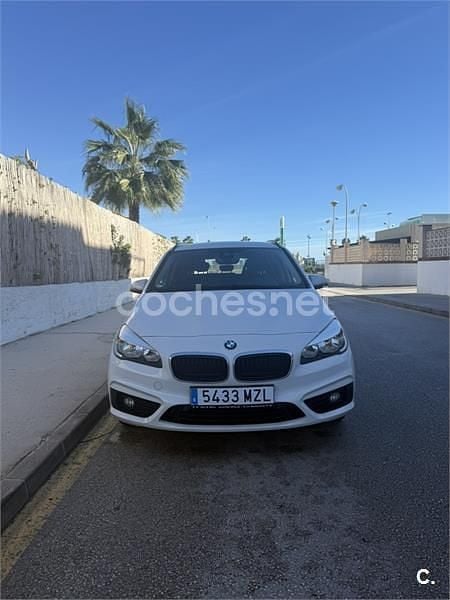 Usado BMW 218 150 CV (110 kW) 2017 Blanco Familiar