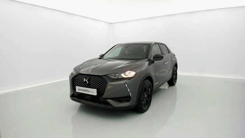 Gris platino / negro Usado 2022 DS Automobiles DS3 Crossback Performance SUV | 17.010 € (Super precio) - Imagen 1/4