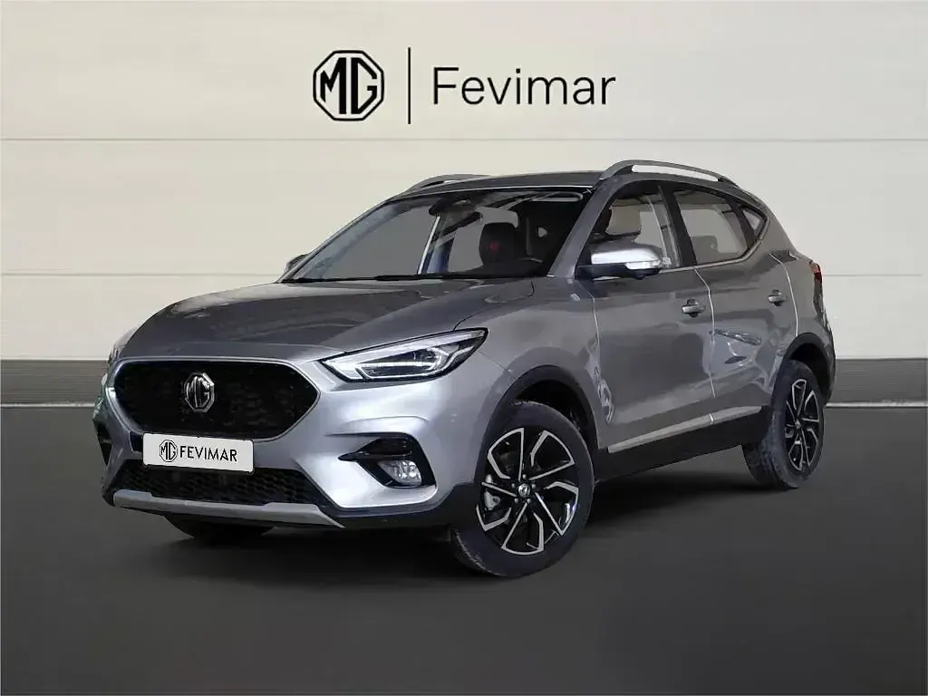 Usado MG ZS Luxury 106 CV (77 kW) 2025 Plateado SUV