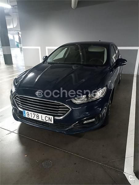 Usado Ford Mondeo Trend 150 CV (110 kW) 2020 Azul Familiar
