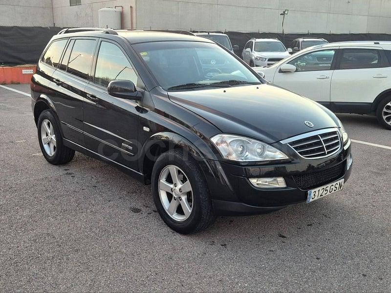 Usado Ssangyong (KGM) Kyron 138 CV (101 kW) 2009 Negro SUV