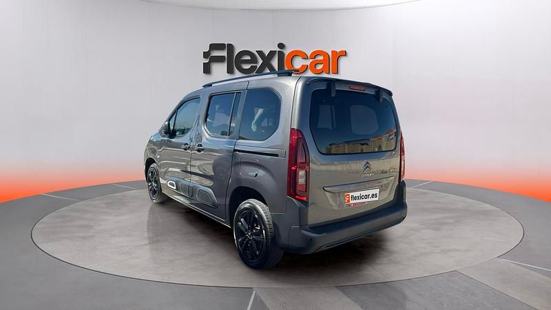 Usado Citroën Berlingo Feel 102 CV (75 kW) 2021 Gris Monovolumen