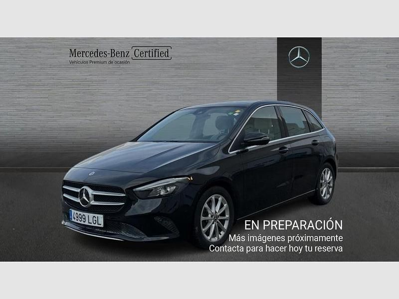 Negro noche Usado 2020 Mercedes B200 Monovolumen | 25.490 € (Precio justo) - Imagen 1/4