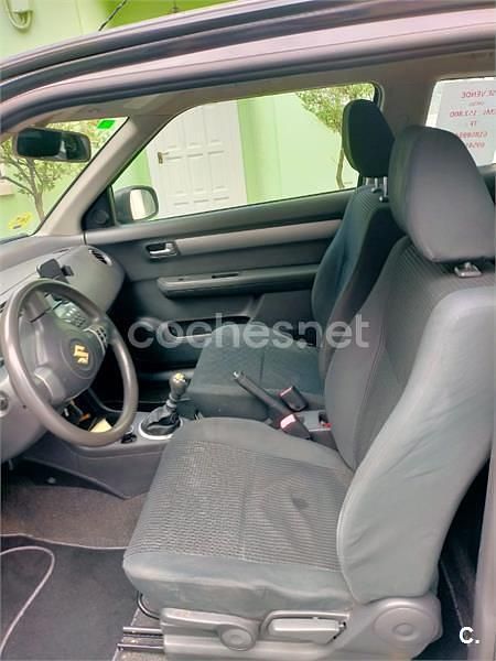 Usado Suzuki Swift GL 75 CV (55 kW) 2008 Negro Utilitario