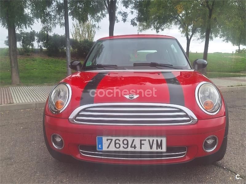 Usado Mini ONE 90 CV (66 kW) 2007 Rojo Utilitario