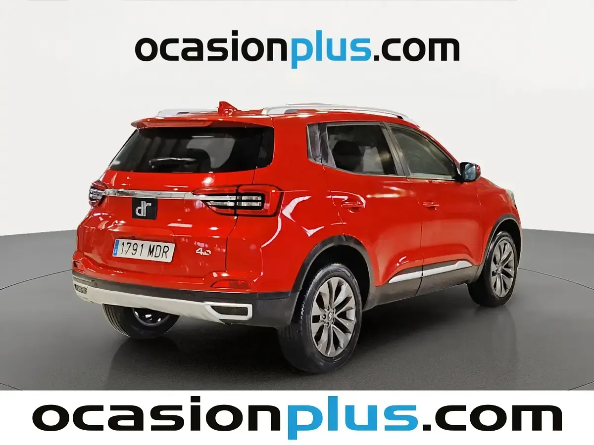 Usado DR DR 4.0 116 CV (85 kW) 2023 Rojo SUV