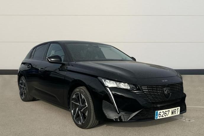 Usado Peugeot 308 Allure 131 CV (96 kW) 2024 Negro Utilitario