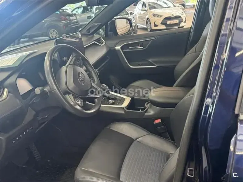Usado Toyota RAV4 Hybrid Style 218 CV (160 kW) 2024 Negro SUV