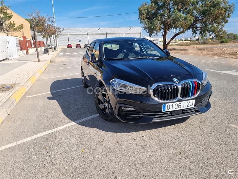Negro Usado 2022 BMW 116 Comfort Edition Utilitario | 16.500 € (Super precio) - Imagen 1/4
