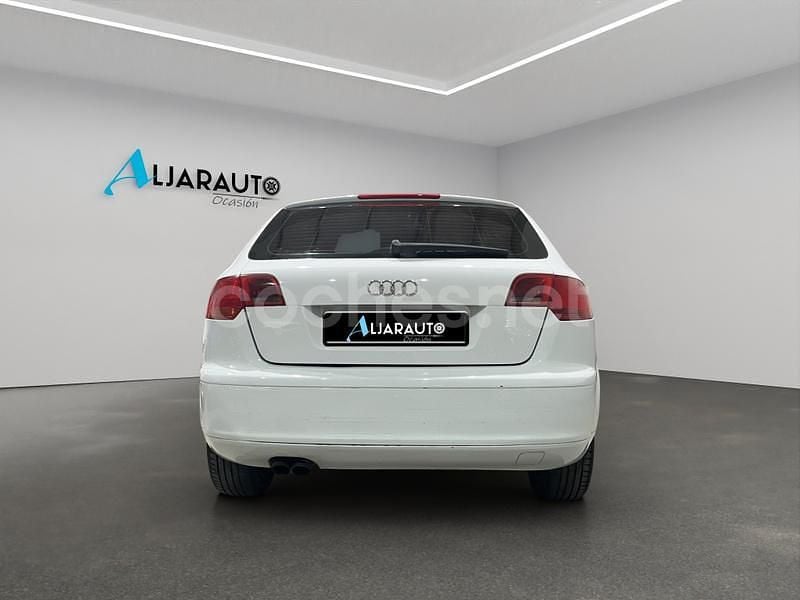 Usado Audi A3 Ambiente 105 CV (77 kW) 2008 Blanco Berlina