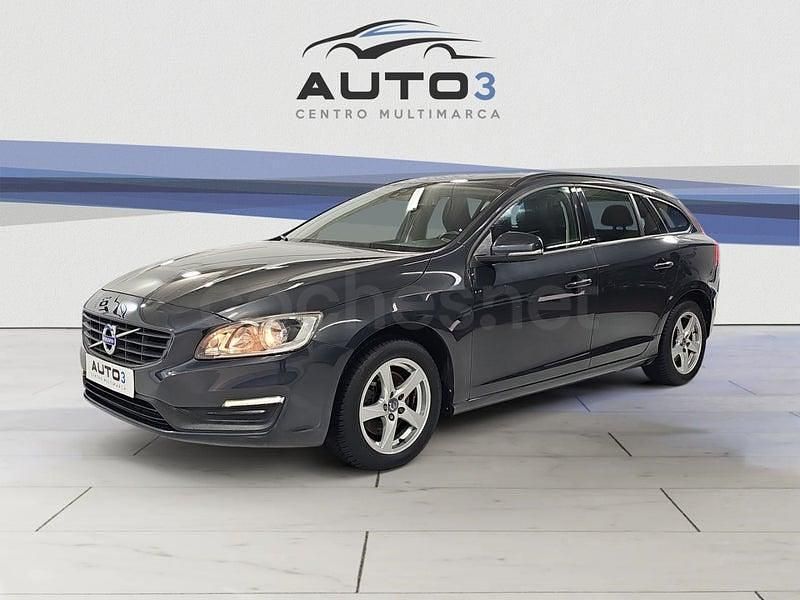 Usado Volvo V60 Summum 150 CV (110 kW) 2016 Gris / plata Familiar