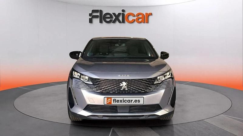 Usado Peugeot 3008 Allure 131 CV (96 kW) 2023 Gris SUV