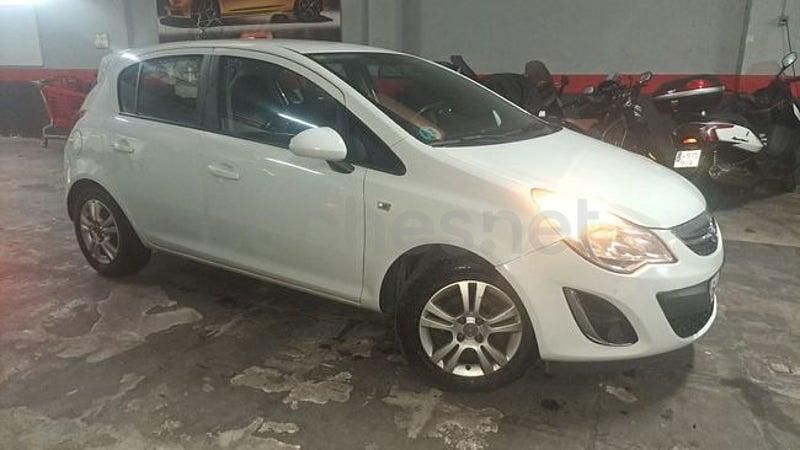 Usado Opel Corsa Selective 85 CV (62 kW) 2012 Blanco Utilitario